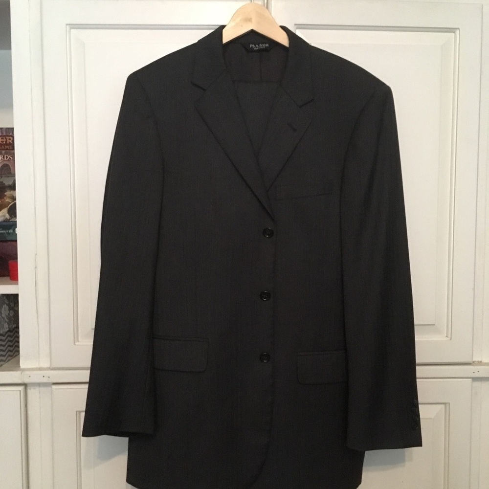 Jos A Bank grey herringbone 2 piece suit